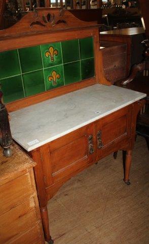 Victorian marble topped washstand(-)
